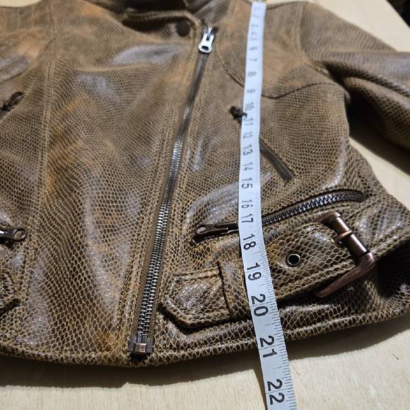 C24 Free People Snakeskin Fenix Vegan Leather Moto Jacket Sz Sm Zipper Details - Picture 8 of 11